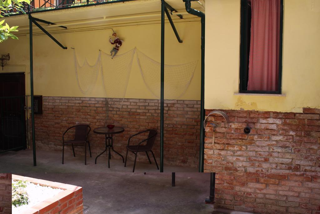 San Giacomo Apartment Венеція Номер фото